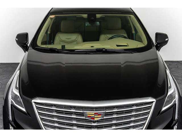 Cadillac XT5Crossover 11