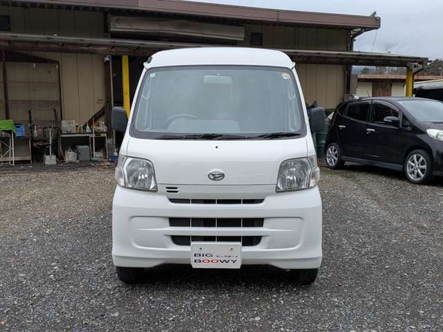 Daihatsu Hijet Cargo 5