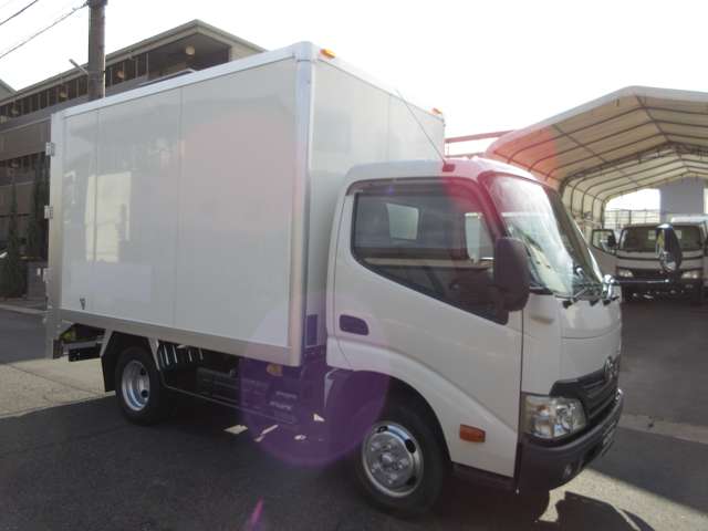 Toyota Toyoace 11
