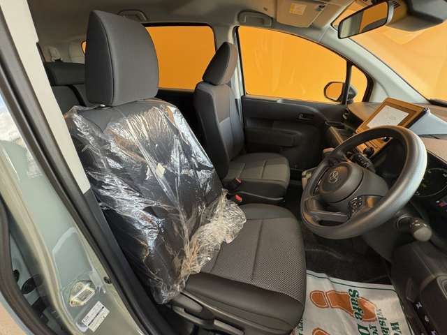 Toyota Sienta 7
