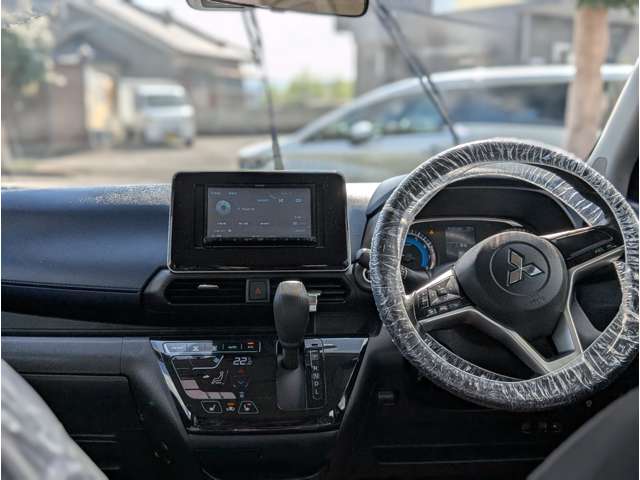 Mitsubishi eK X 6