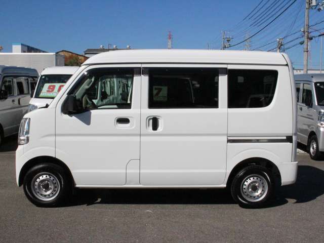 Nissan NV100 Clipper 5