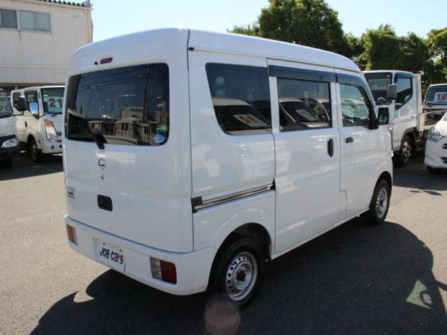 Nissan NV100 Clipper 8