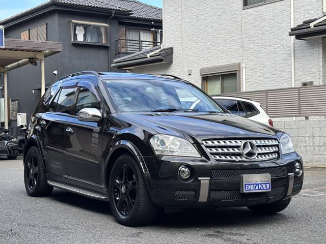 Mercedes-Benz MClass 8