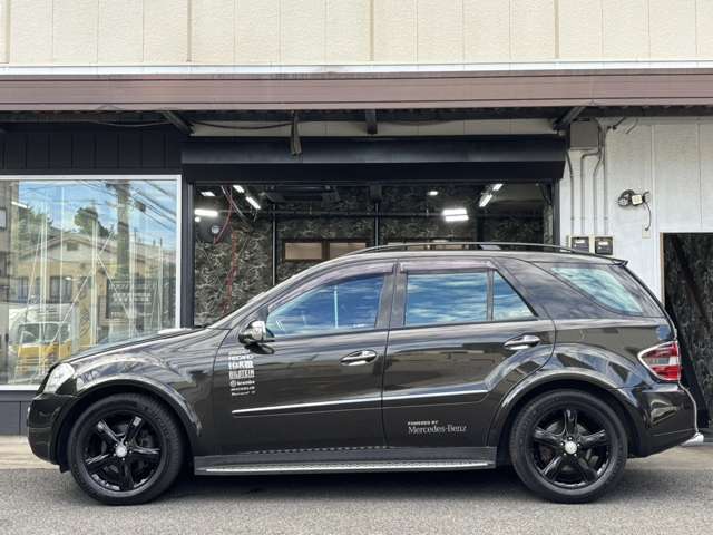 Mercedes-Benz MClass 10