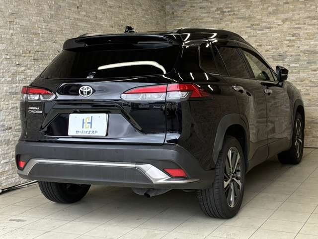 Toyota Corolla Cross 8