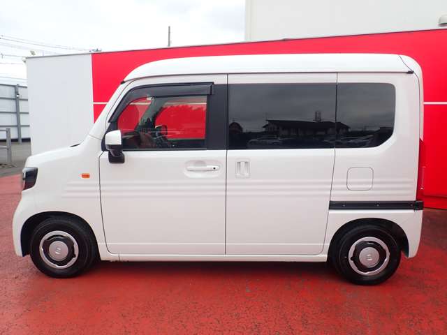 Honda N-VAN 8