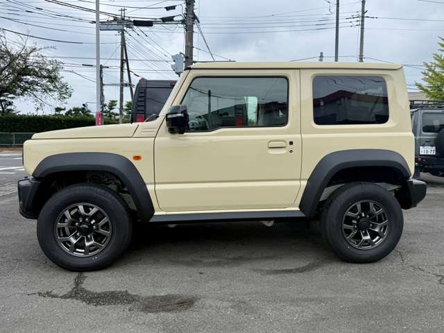 Suzuki Jimny Sierra 4