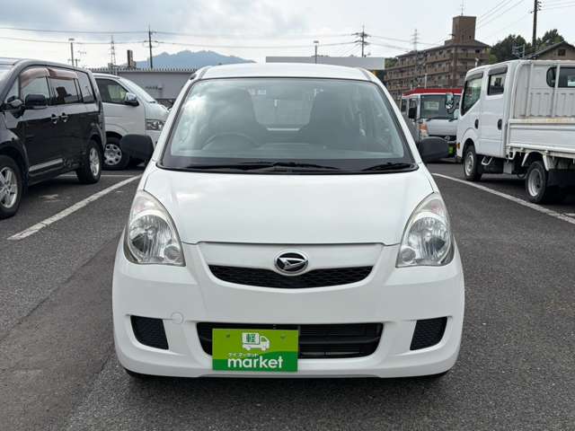 Daihatsu Mira 10