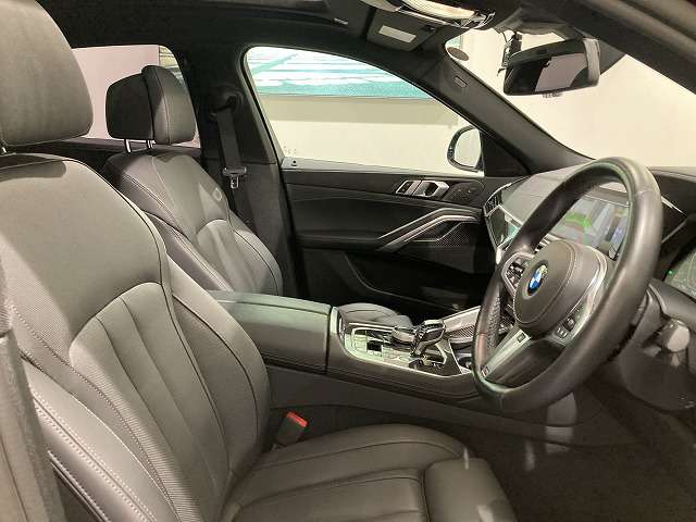 BMW X6 4