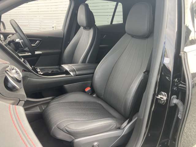 Mercedes-Benz EQE SUV 10