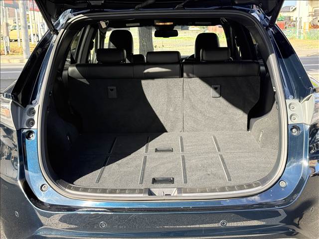 Toyota Harrier 11