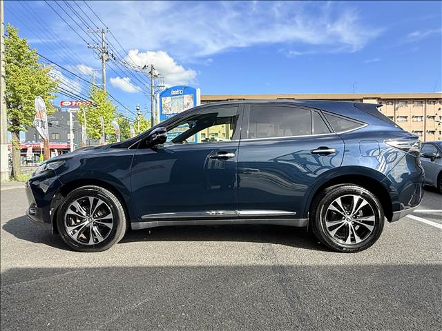 Toyota Harrier 6