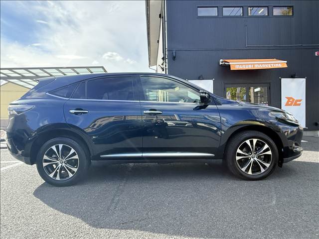 Toyota Harrier 7