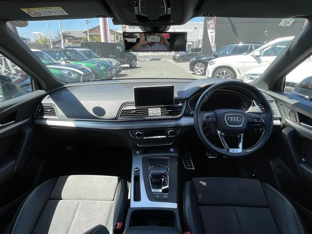 Audi Q5 6
