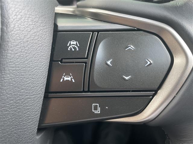 Lexus LBX 8