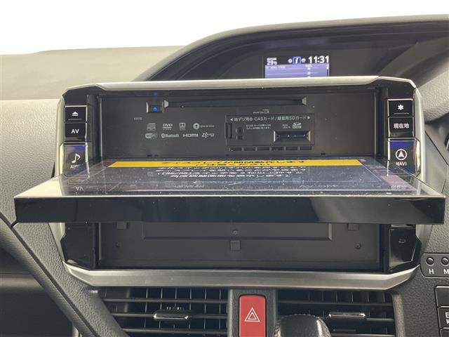 Toyota Noah 8