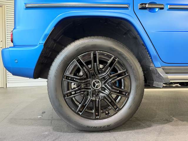 Mercedes-Benz G-Class 11