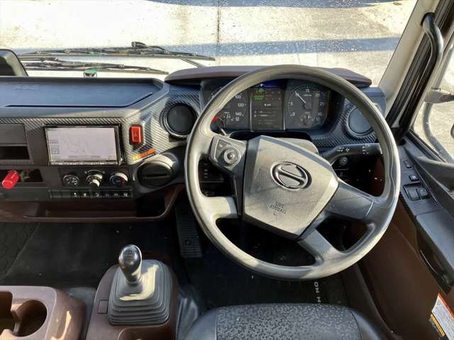 Hino Ranger 4