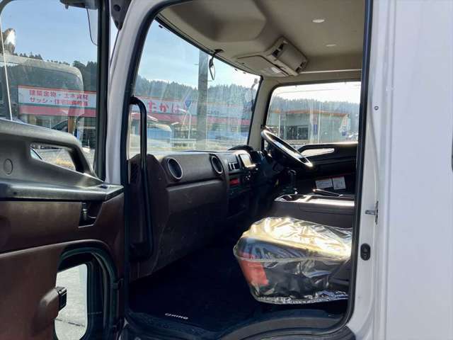 Hino Ranger 10