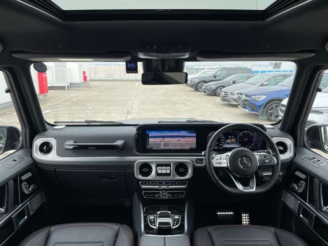 Mercedes-Benz G-Class 7