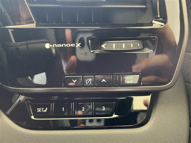 Lexus RX 11