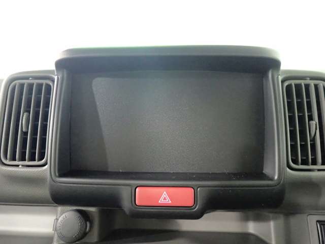 Nissan NV100 Clipper 4
