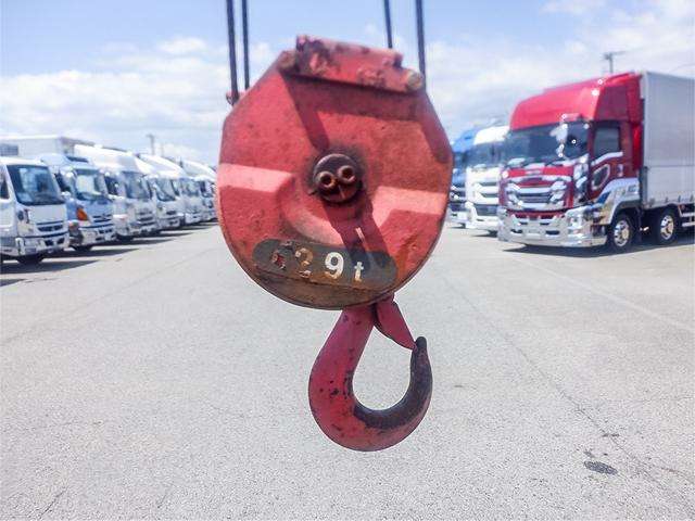 Mitsubishi Fuso Fighter 11