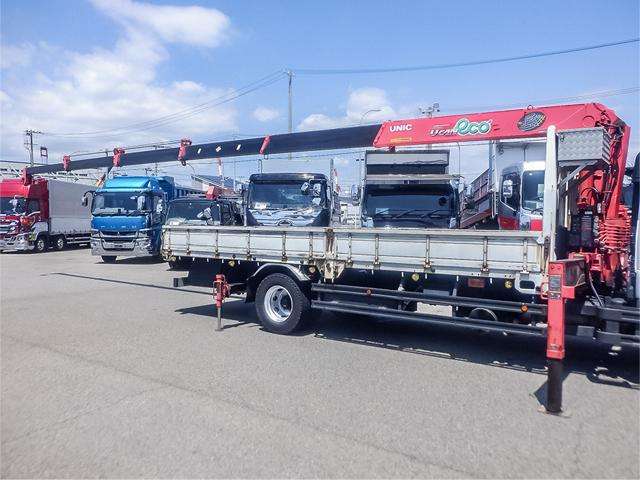 Mitsubishi Fuso Fighter 9