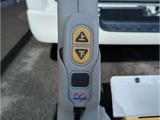 Toyota Hiace Van 9