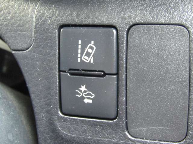 Toyota Probox Van 11