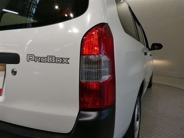 Toyota Probox Van 11