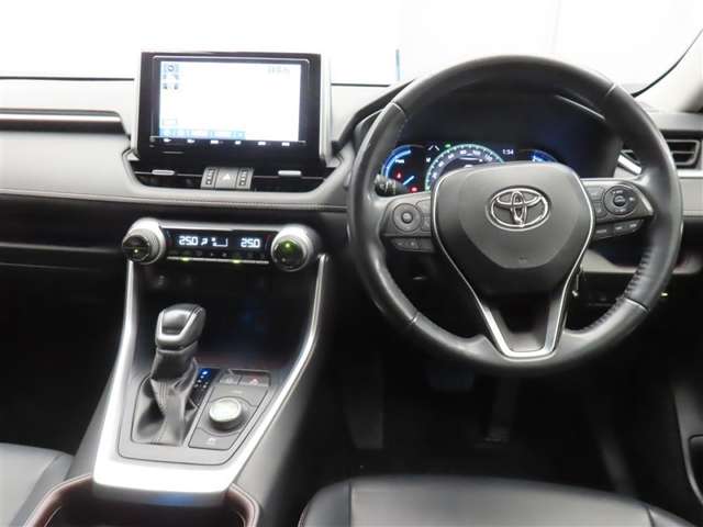 Toyota RAV4 8