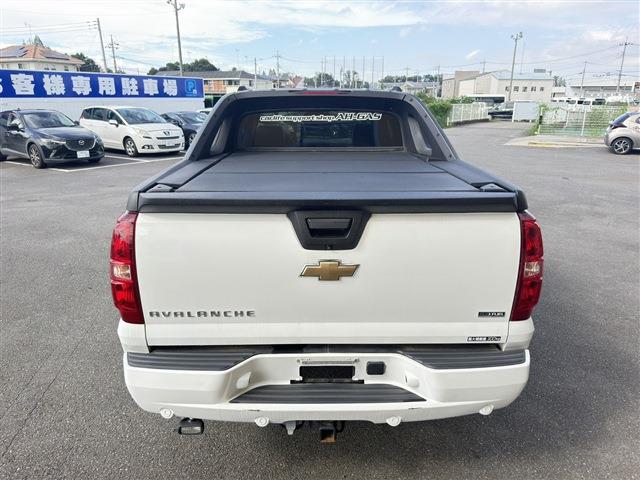 Chevrolet Avalanche 4
