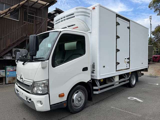 Hino Dutro 7