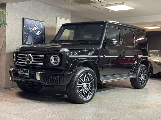 Mercedes-Benz G-Class 4