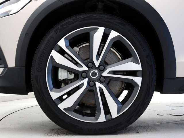 Volvo V60 Cross Country 7