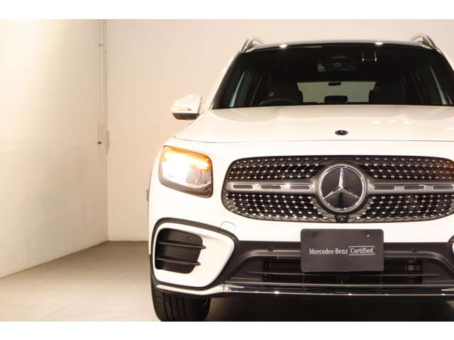 Mercedes-Benz GLB 11