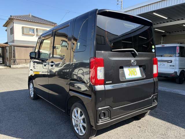 Daihatsu ハイゼットキャディー 11