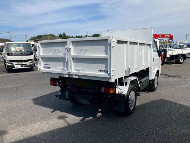 Mazda Bongo Truck 5