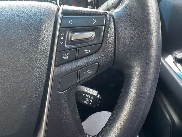 Toyota Alphard 11