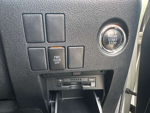 Toyota Alphard 12