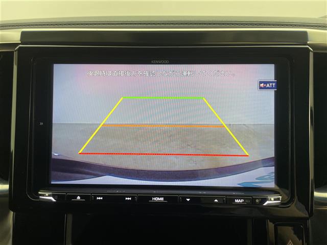Toyota Alphard 6