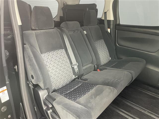 Toyota Alphard 10