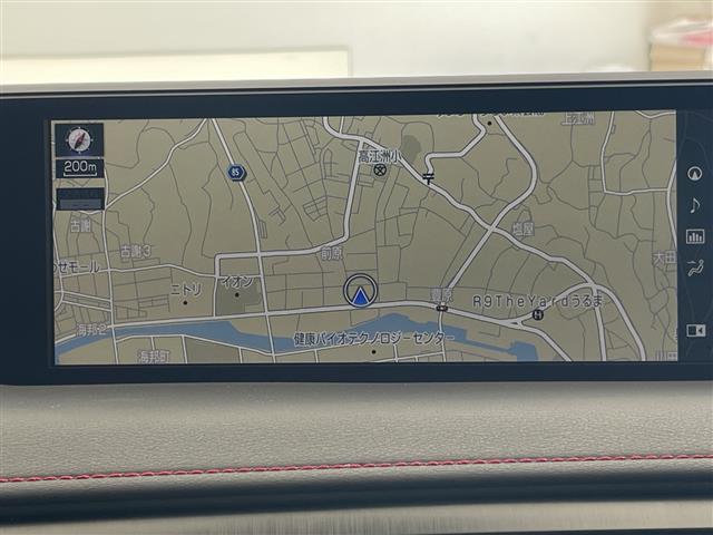 Lexus UX 4