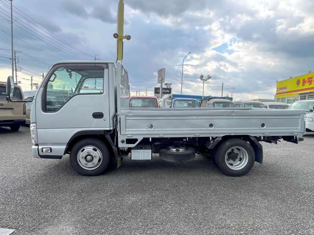Isuzu Elf 3