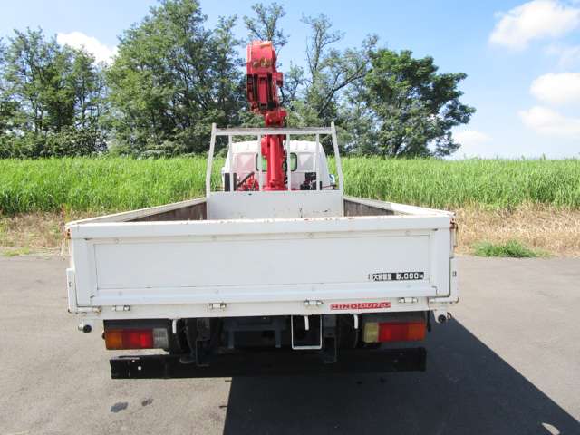 Hino Dutro 6