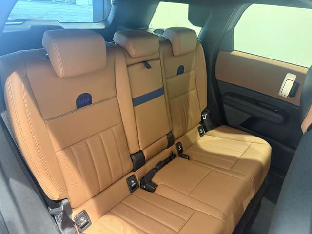 MINI Countryman 8