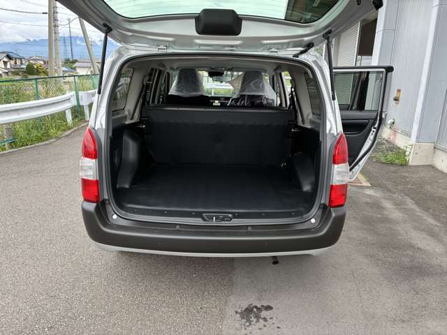 Toyota Probox Van 10