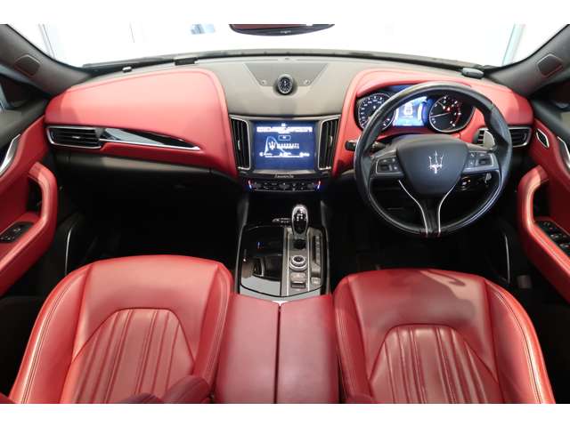 Maserati Levante 4